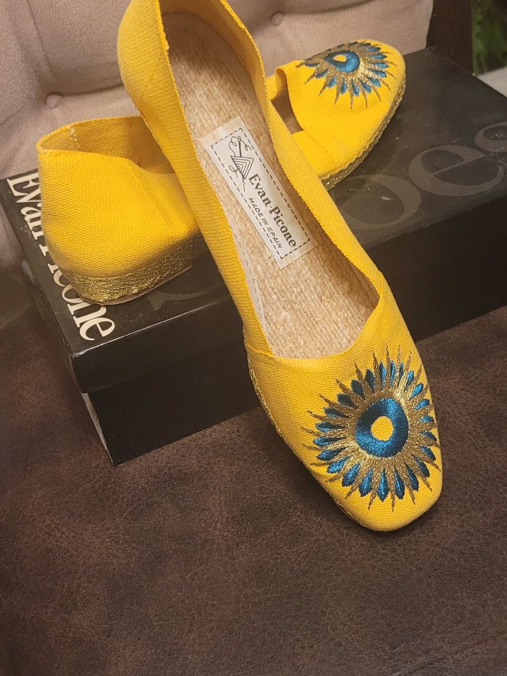 Evan Picone Bright Yellow Embroidered Canvas Flats